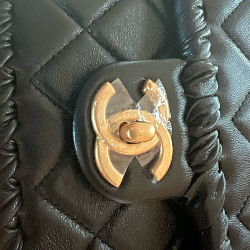 Chanel calfskin braided mini bag - Picture 6 of 14